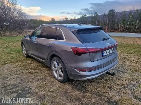 Audi E-Tron 2020 photo 4