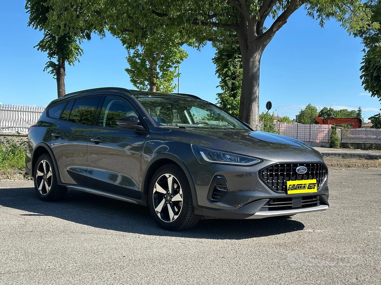 Ford Focus 2023 photo 3