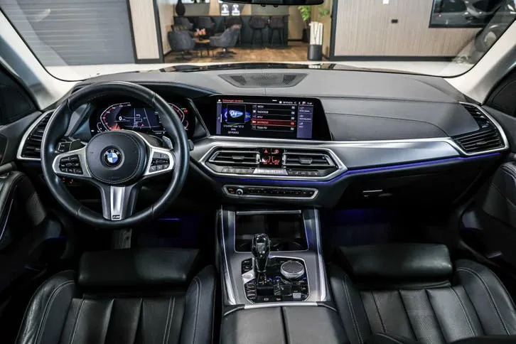 BMW X5 2019 photo 2