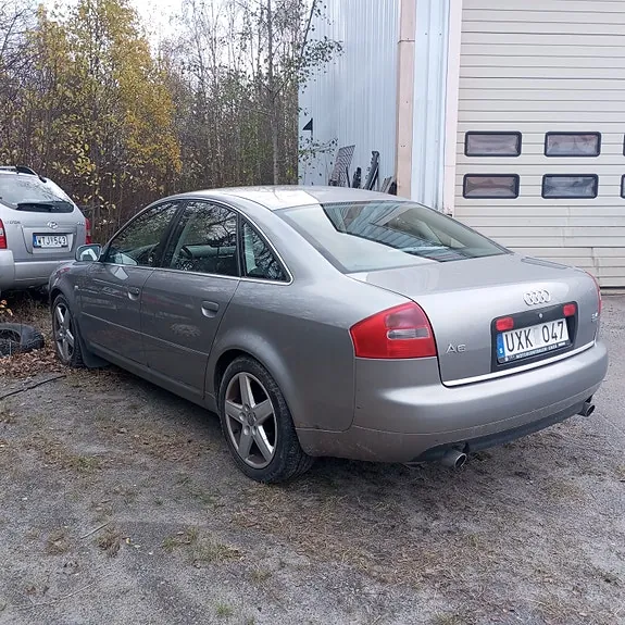 Audi A6 2004 photo 3