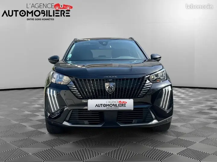 Peugeot 2008 2024 photo 3