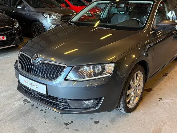 Skoda Octavia 2016 photo 2