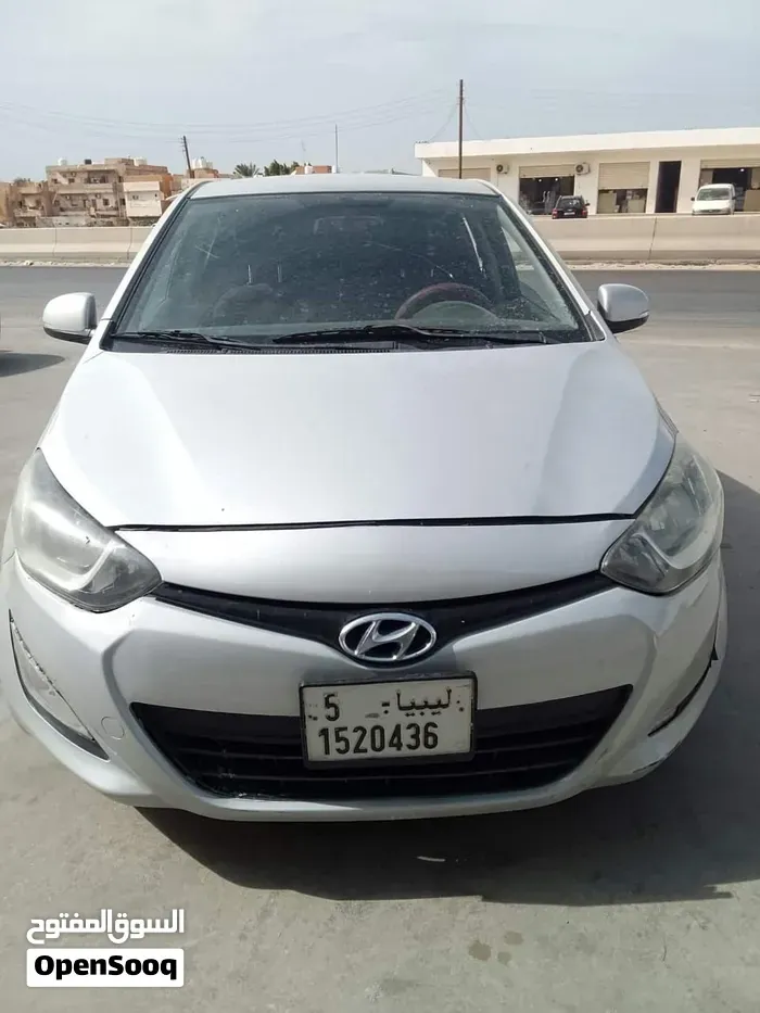 Hyundai I20 2013 photo 2