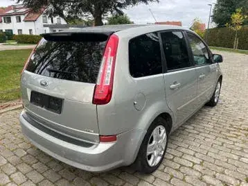 Ford C-Max 2010 photo 4