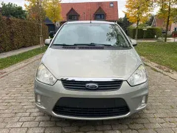 Ford C-Max 2010 photo 2