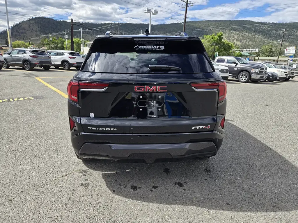 GMC Terrain 2026 photo 4