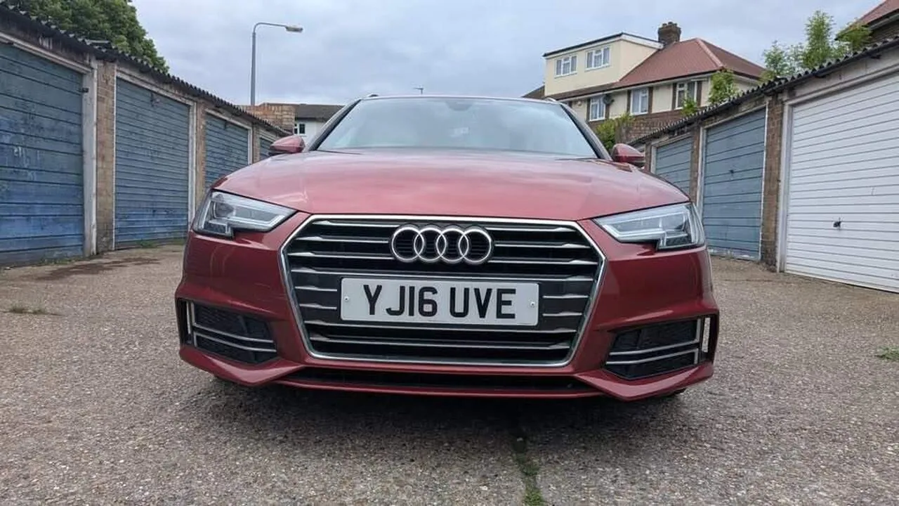 Audi A4 Avant 2016 photo 2
