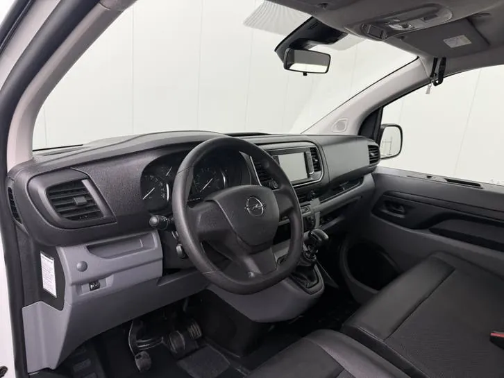 Opel Vivaro 2021 photo 3