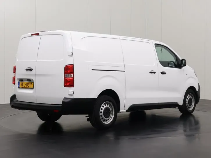 Opel Vivaro 2021 photo 2