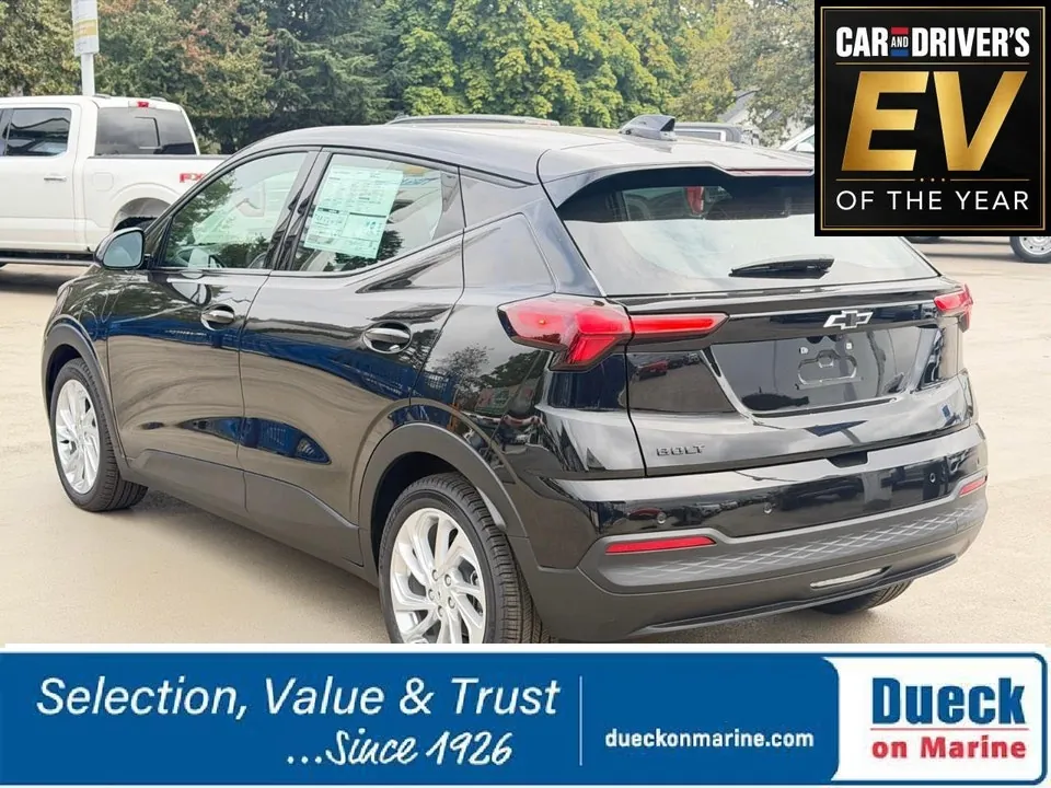 Chevrolet Bolt 2027 photo 5