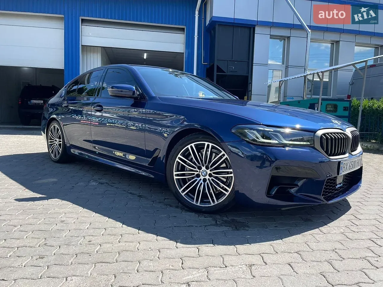 BMW 5 Series 2020 photo 3