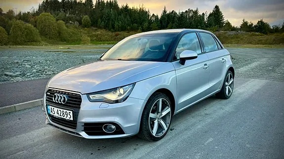 Audi A1 2014 photo 2