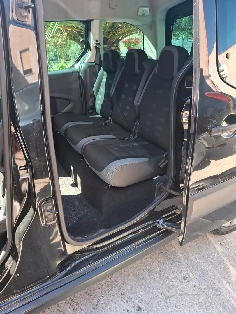 Citroen Berlingo 2011 photo 5