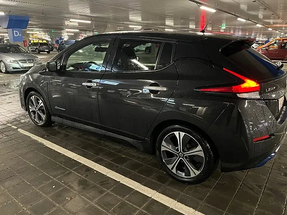 Nissan Leaf 2018 photo 4