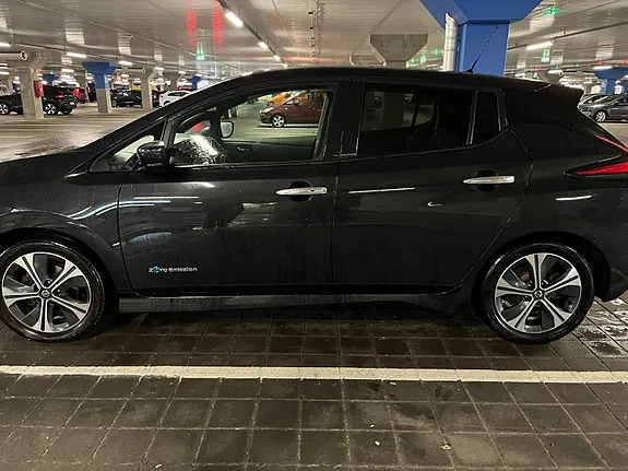Nissan Leaf 2018 photo 3