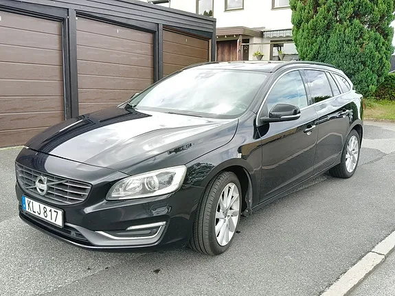 Volvo V60 2014 photo 2