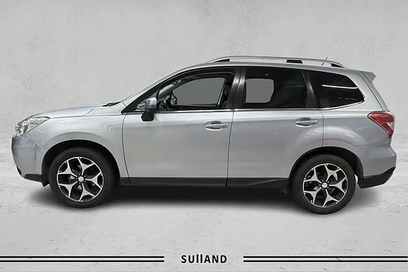 Subaru Forester 2013 photo 2