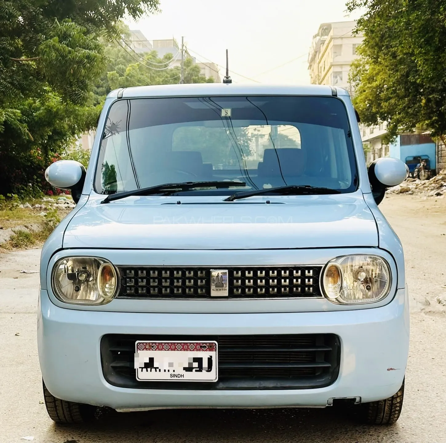 Suzuki Alto Lapin