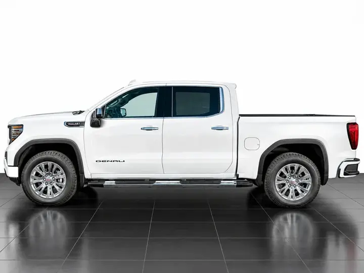 GMC Sierra 1500 2026 photo 2