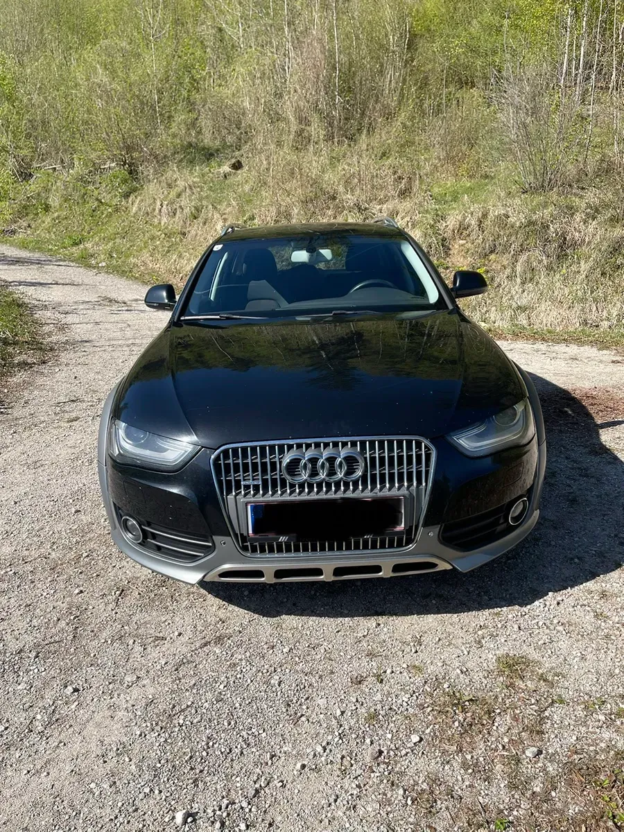 Audi A4 Allroad 2013 photo 2