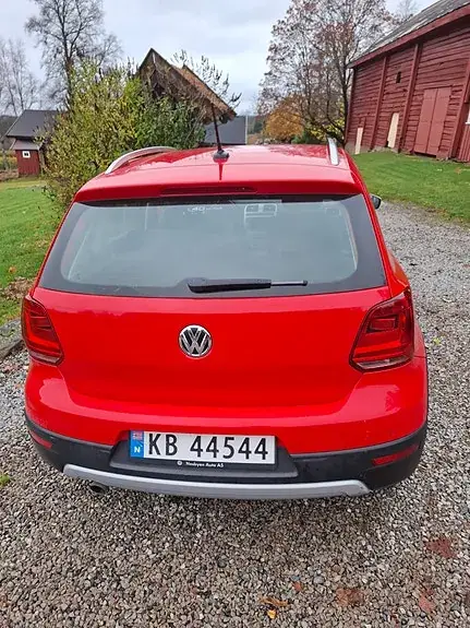 Volkswagen Polo 2015 photo 4