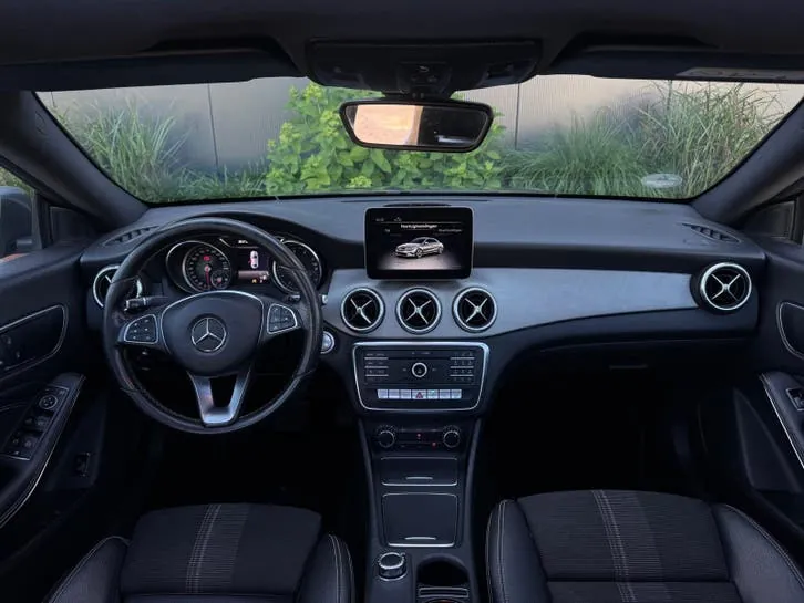 Mercedes-Benz Cla 2018 photo 2