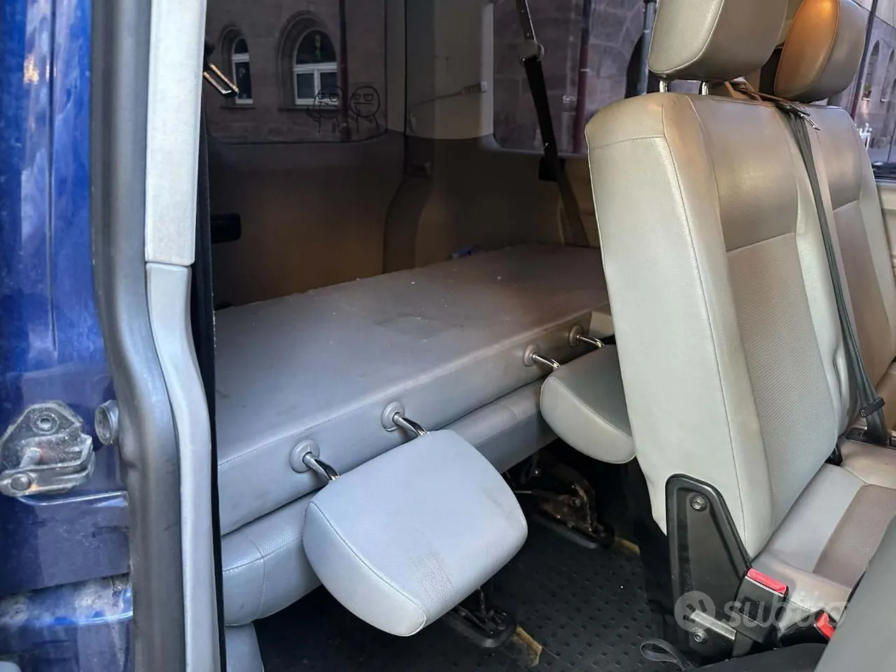 Volkswagen Multivan 2008 photo 3