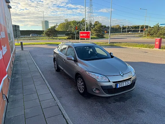 Renault Megane Iii 2011 photo 3