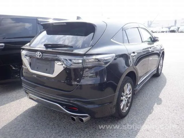 Toyota Harrier 2014 photo 4