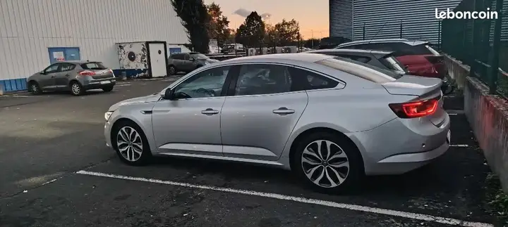 Renault Talisman 2017 photo 2