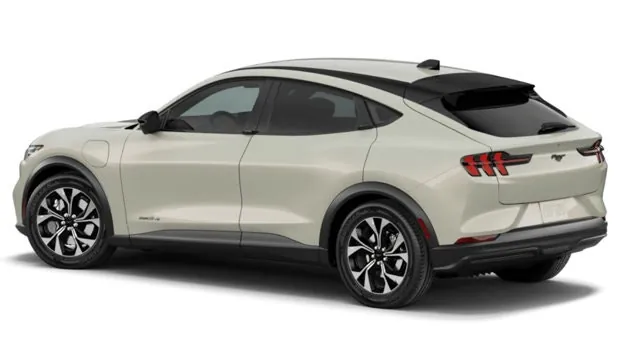 Ford Mustang Mach-E 2026 photo 2