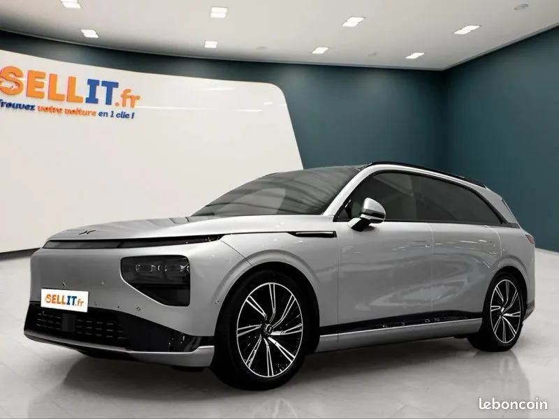 Xpeng G9