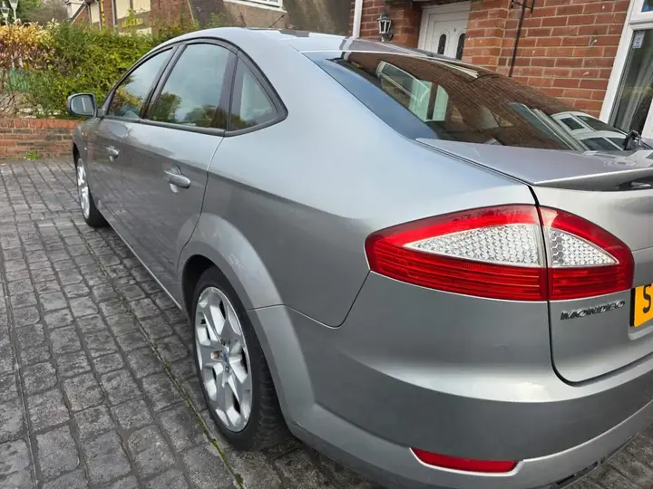 Ford Mondeo 2009 photo 5