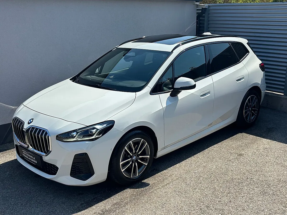 BMW 2 Series 2022 photo 2