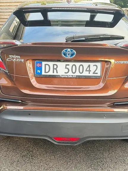 Toyota C-Hr 2018 photo 4