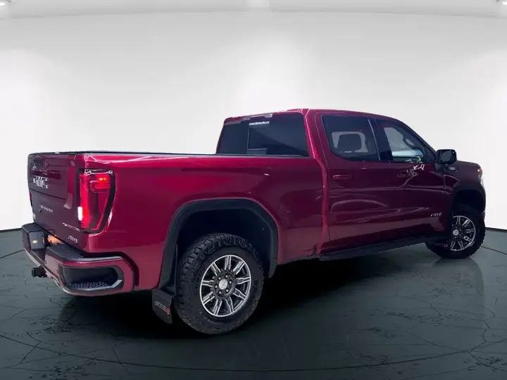 GMC Sierra 1500 2024 photo 2
