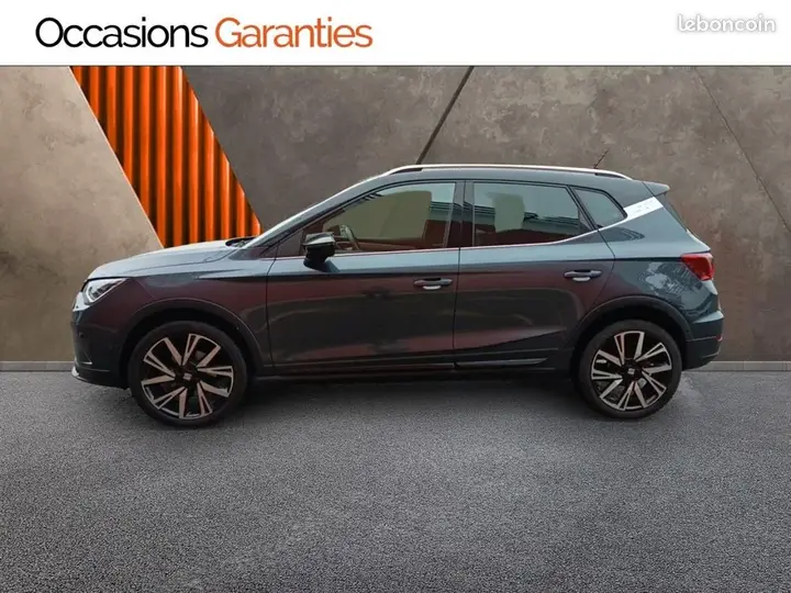 Seat Arona 2023 photo 2