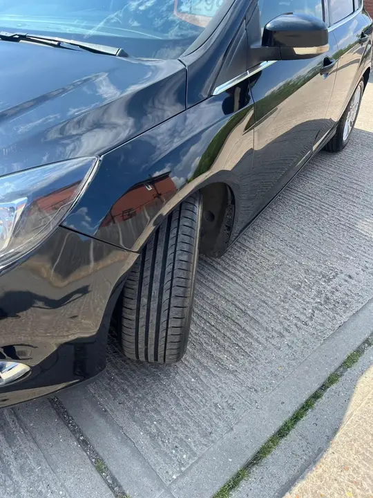 Ford Focus 2011 photo 5