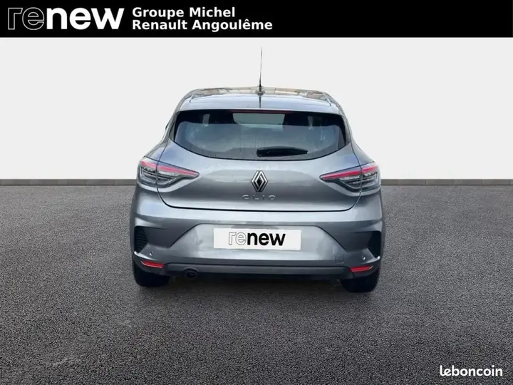 Renault Clio 2024 photo 5