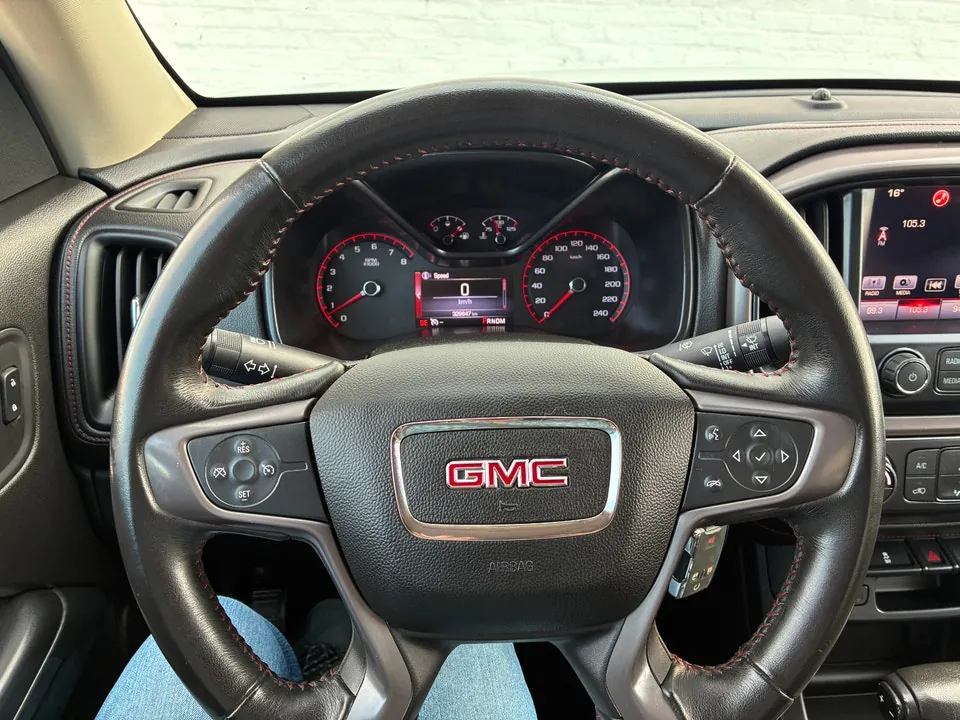 GMC Canyon 2016 photo 5