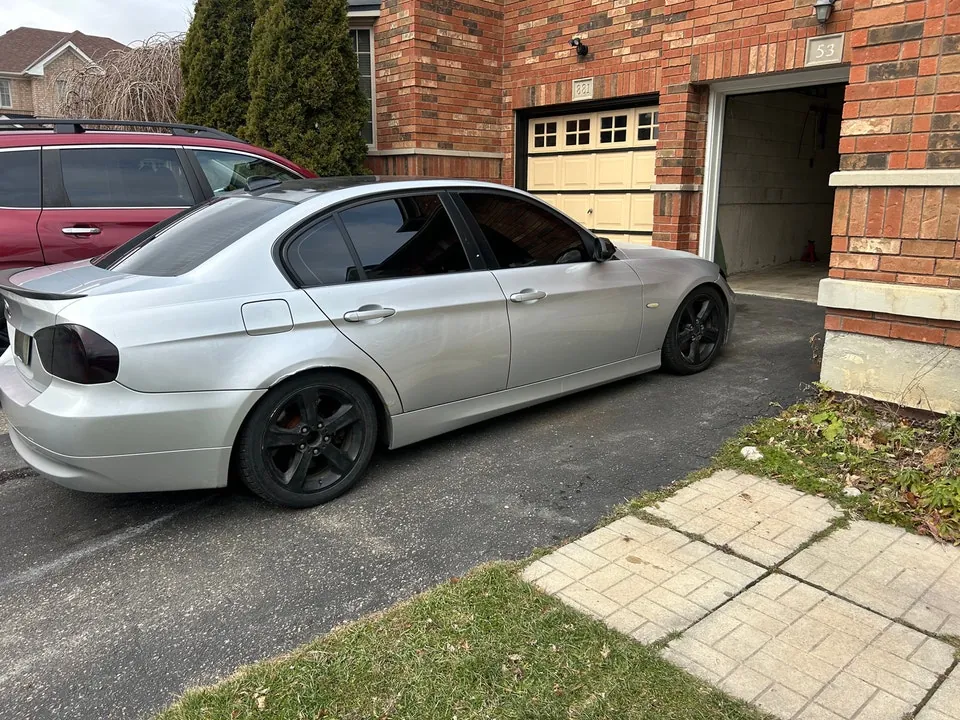 BMW 3Series 2006 photo 2
