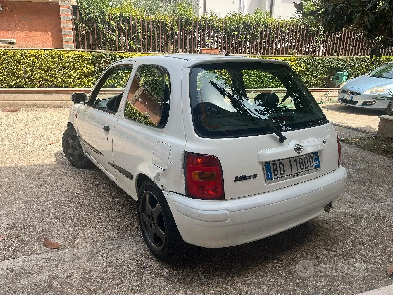 Nissan Micra 1999 photo 3