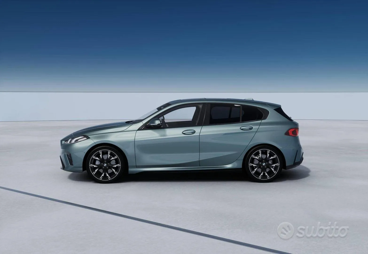 BMW 1 Series 2023 photo 4