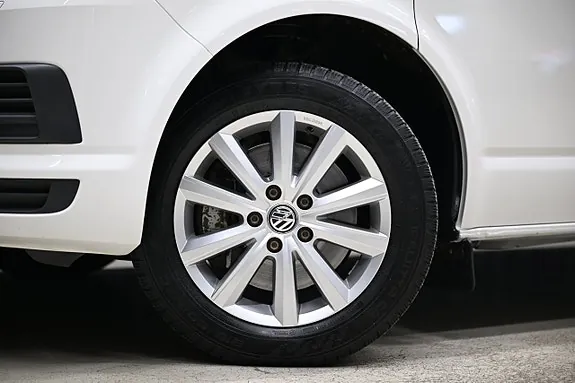 Volkswagen Transporter 2017 photo 2