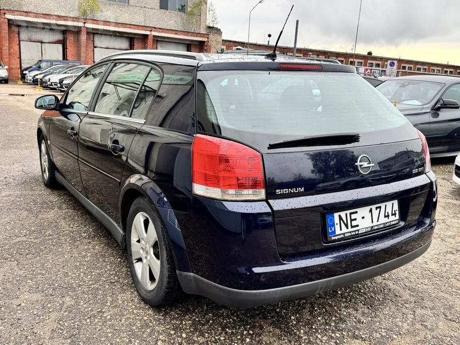 Opel Insignia 2003 photo 4