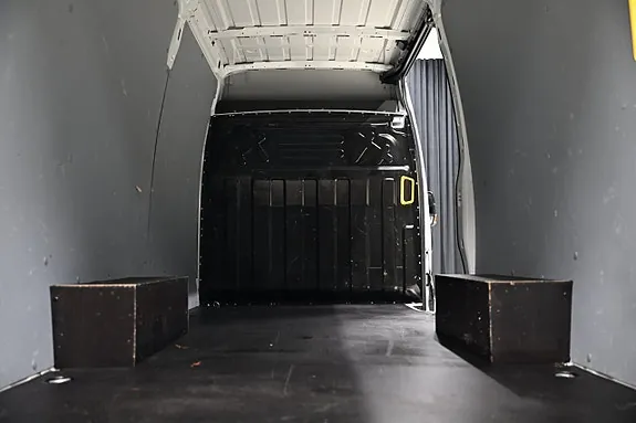 Iveco Daily 2023 photo 5