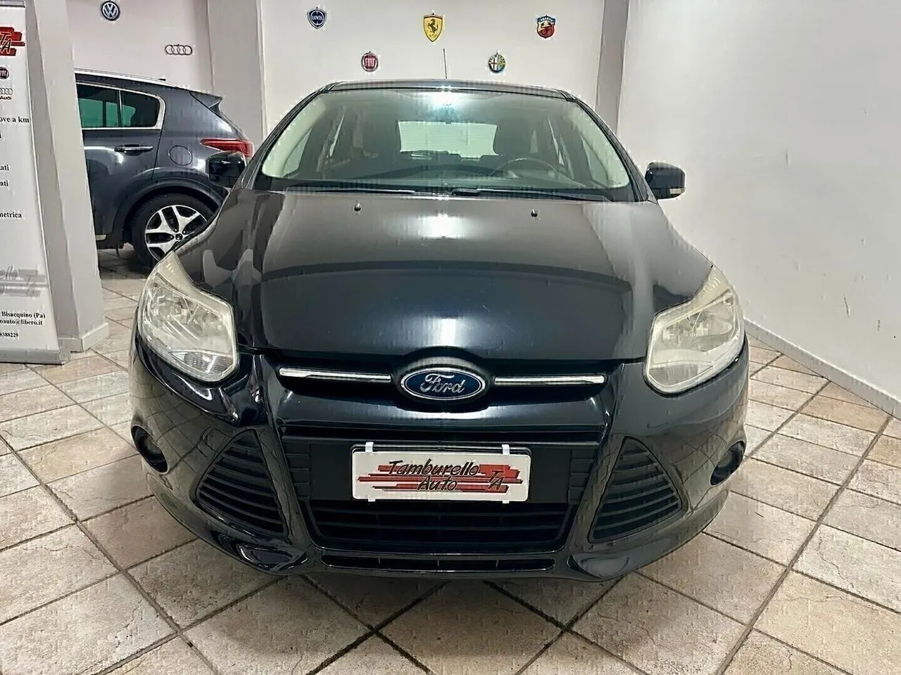 Ford Focus 2011 photo 2