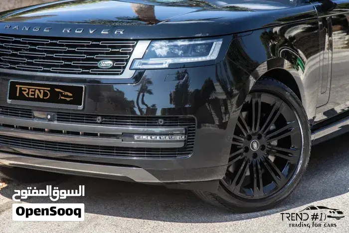 Land Rover Range Rover 2023 photo 2