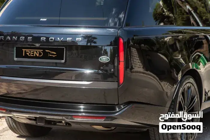 Land Rover Range Rover 2023 photo 3