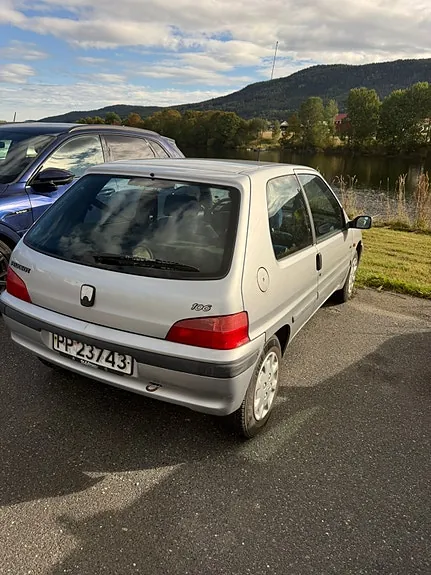 Peugeot 106 1998 photo 2